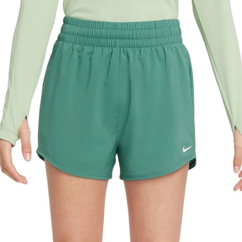 Nike Girls' Dri-FIT One High-Waisted Woven Training Shorts Size Large